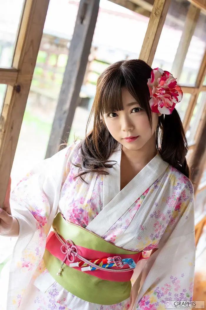 미하루 우사, 스즈 하루미야 그래피스 한정판