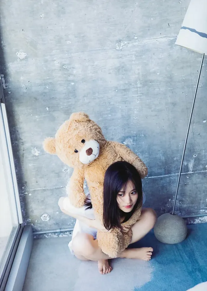 미즈키 야마시타 2집 사진집 「히로인」 Set.01