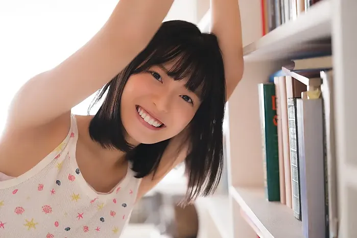 아라이 사에 위클리 플레이보이 플러스