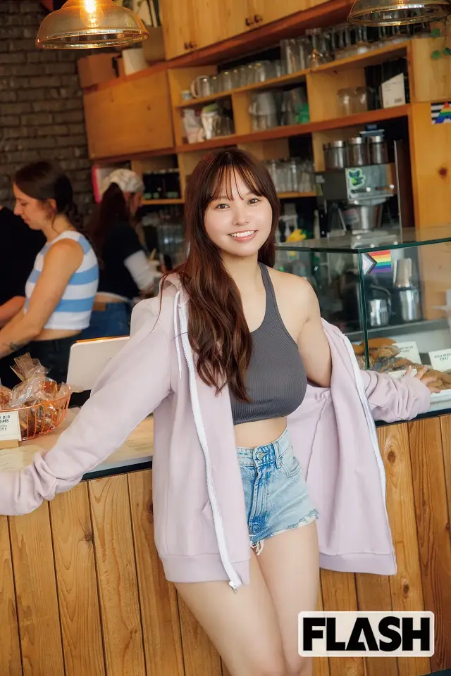 혼고 유즈하 플래시 사진