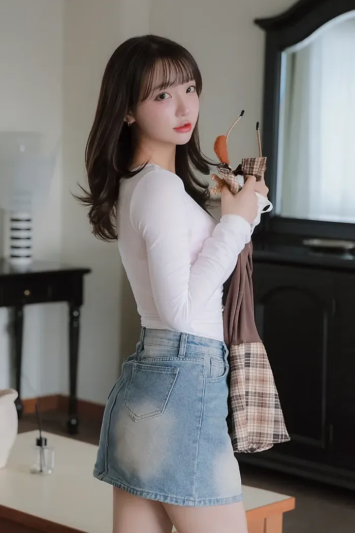 손예은 포토북 「2025 X-Mas Offline」 Set.01