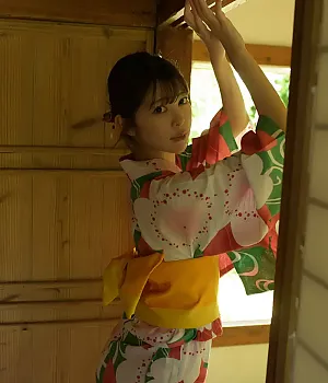 모리 히나코 누드 사진집 「여름을 달리는 하늘」 Set.03